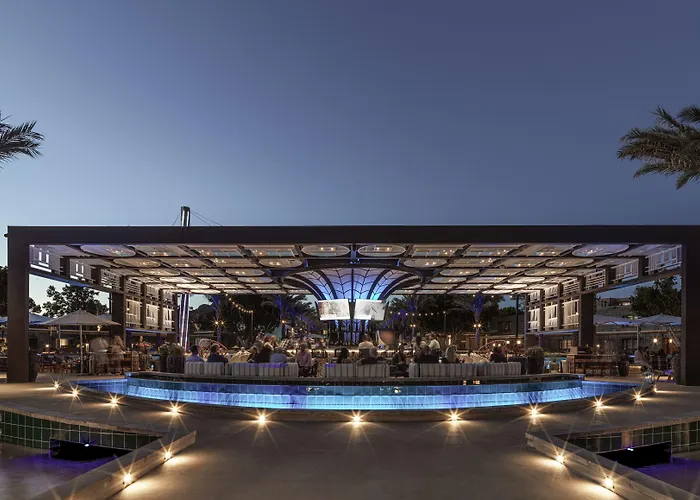 Resort Arizona Biltmore, Lxr &
