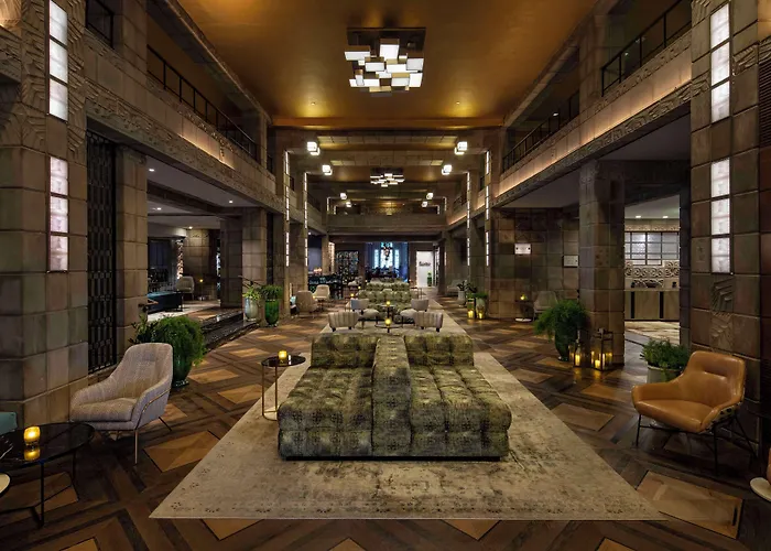 Arizona Biltmore, Lxr &
