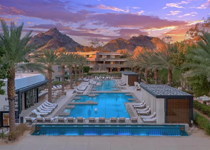 Arizona Biltmore, Lxr &